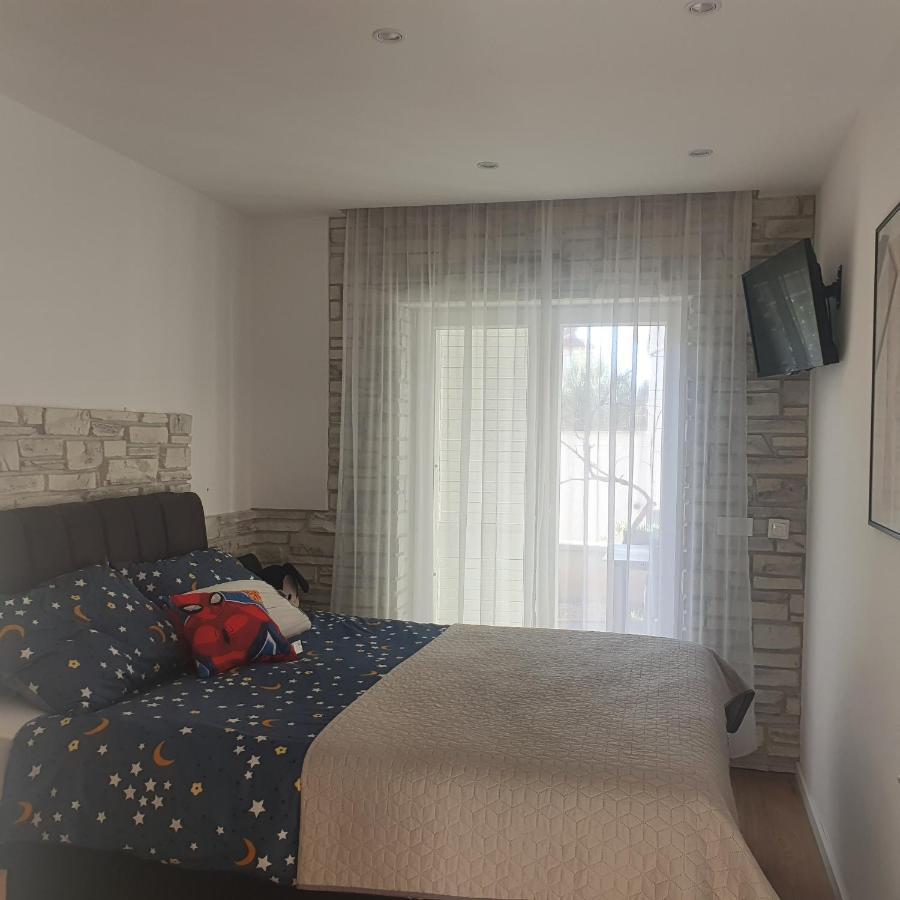Gulin Apartments Vodice Exterior foto