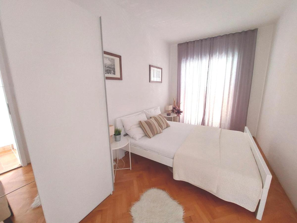 Gulin Apartments Vodice Exterior foto